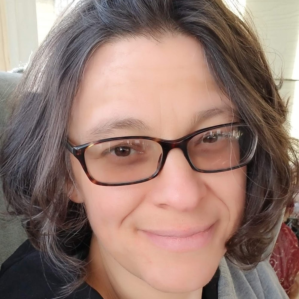 Meet your Posher, Tina